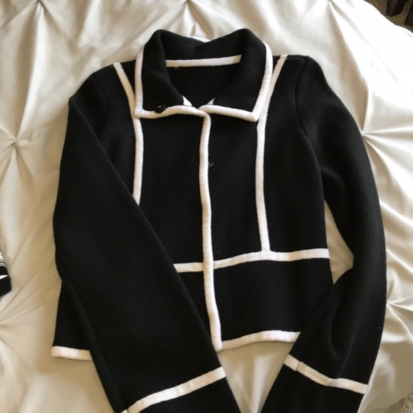 SOLD - Picture 4 of 8